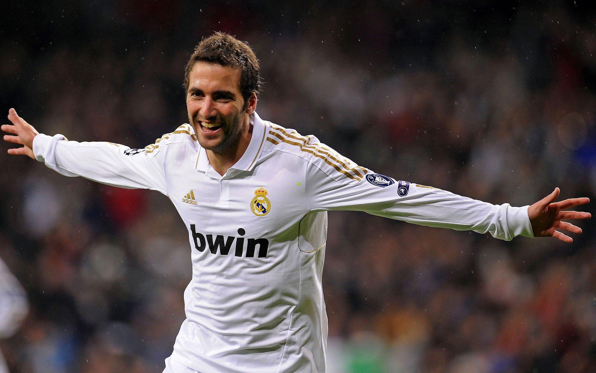 青岛黄海上演绝地反击!连追三球逼平北京国安,全场集锦震撼登场